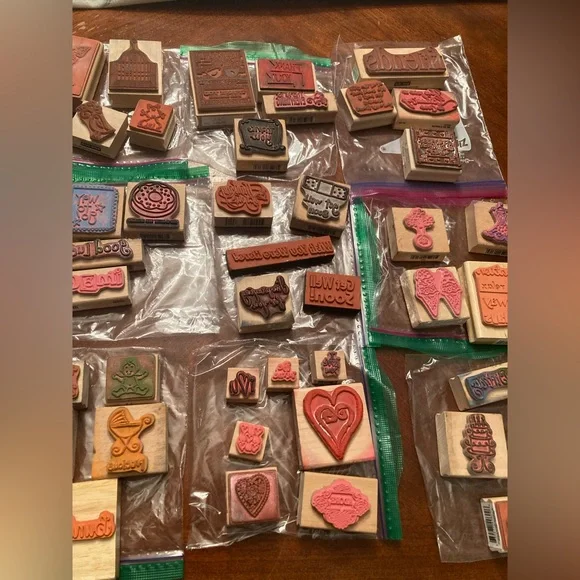 HUGE LOT of Assorted Rubber Stamps - Picture 8 of 12